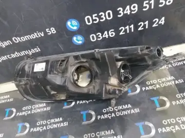 Ford Courier Sağ Far
