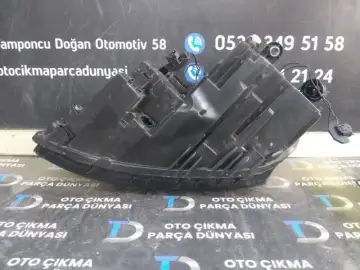 Volkswagen Jetta Sağ Far [2011-2018]