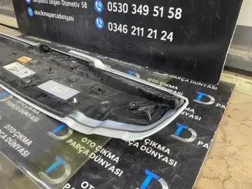 Renault Clio 4 Arka Rüzgarlık
