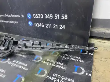 Toyota Corolla Ön Panjur Arası Braket [2019-2025]