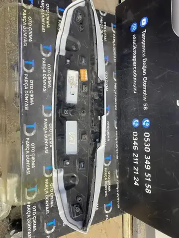 Renault Clio 4 Arka Rüzgarlık