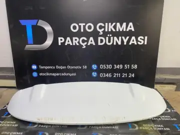 Renault Clio 4 Arka Rüzgarlık