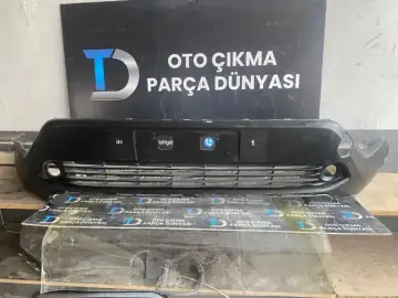 Toyota Corolla Cross Ön Tampon Izgarası [2020]