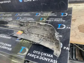 Renault Megane 4 Arka Tampon Alt Spoiler