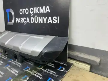 Toyota Hilux Ön Tampon Alt Parçası [2020-2025]