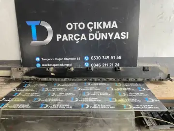 Renault Duster Marşbiyel Kaplaması
