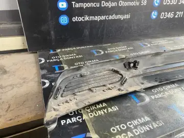 Renault Megane 4 Arka Tampon Alt Spoiler