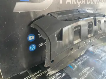 Chevrolet Captiva C140 Ön Tampon Eki Orta Kısmı