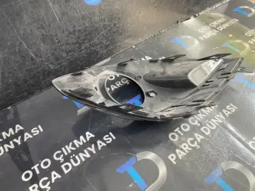 Opel Corsa D Sağ Sis Çerçevesi Nikelajlı [2011]