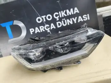 Volkswagen Passat B8 Hingline Sağ Far