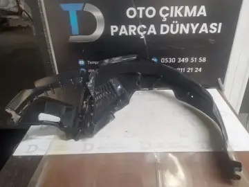 Toyota Avensis Ön Çamurluk Davlumbazı Sağ 03-06