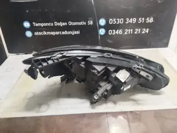Renault Clio 5.5 Sol Ön Far