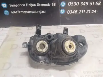 Renault Clio 2 Mercekli Sol Ön Far