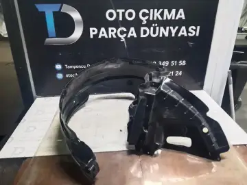 Toyota Avensis Sağ Davlumbaz 03