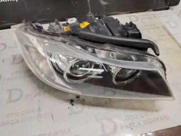 BMW E 90 Mercekli Angel Sağ Far