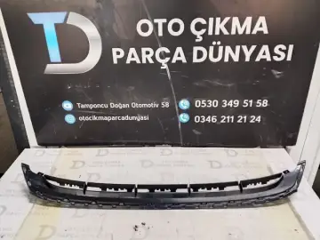 Audi Q7 Ön Tampon Alt Plastiği