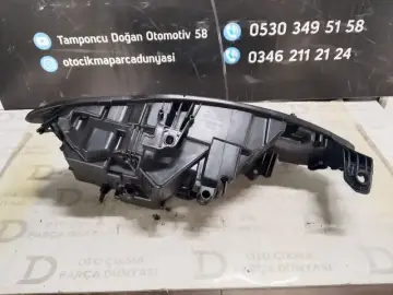 Fiat Egea Boş Far Kasası Takım