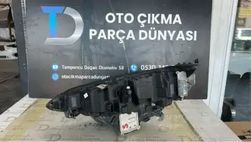 Renault Megane 4 Sağ Far