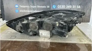 Audi A6 Sağ Far