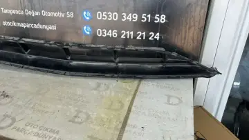 Mercedes A Serisi W177 Ön Tampon Orta Izgara