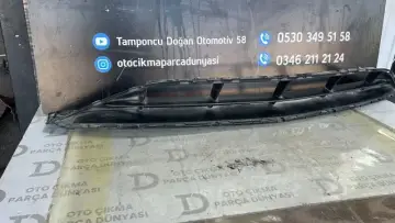 Mercedes A Serisi W177 Ön Tampon Orta Izgara
