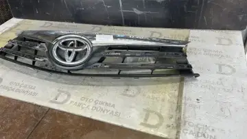 Toyota Corolla Ön Panjur