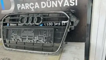 Audi A4 Ön Panjur