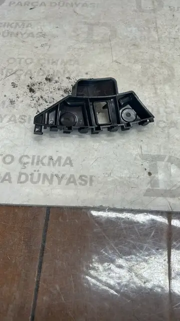 Volskwagen Jetta 2011-2015 Tampon Braketi Sağ Ön