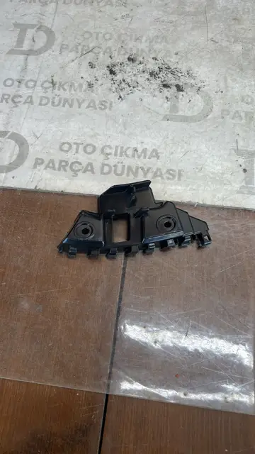 Volskwagen Jetta 2011-2015 Tampon Braketi Sağ Ön