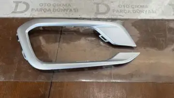 Fiat Egea Sağ Sis Çerçevesi