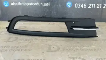 VW Passat B8 Ön Tampon Sis Çerçevesi Sağ 2014- Yeni