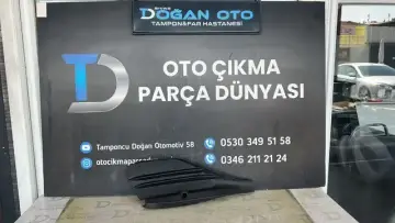 Mercedes Benz C Serisi W206 AMG Sol Sis Far Kapağı