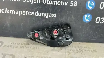 Toyoya Hilux Ön Tampon Braketi Sağ 2015-2018