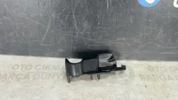 Audi A4 Ön Sol Tampon Braketi 2013-2016 Yeni Sıfır