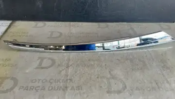 Honda Civic Sağ Far Krom Çıtası