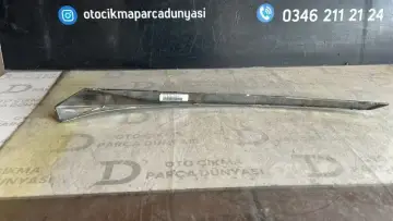 Honda Civic Sağ Far Krom Çıtası