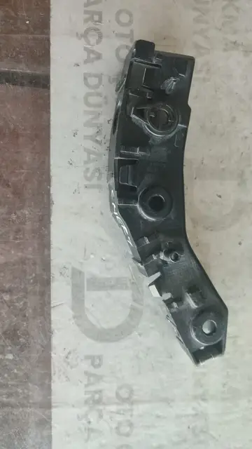 Chery Omoda 5 Omoda C5 Ön Tampon Bağlantı Braketi