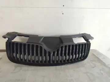 Skoda Fabia 10-18 Ön Panjur Siyah