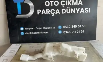 Ford Tourneo Cam Suyu Deposu