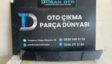 Opel Astra J Ön Plakalık Alt Plastiği