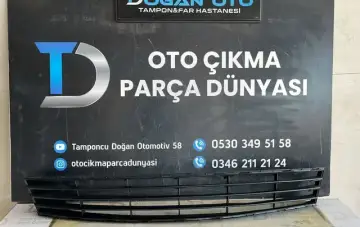 Renault Clio 3 Ön Tampon Orta Izgarası