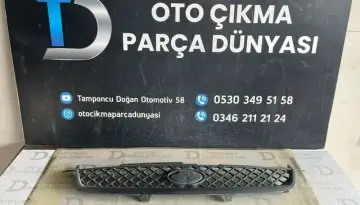 Ford Fiesta Ön Panjur Çıkma