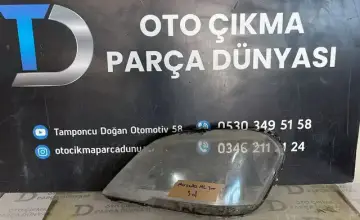 Mercedes Benz Ml 300 Sol Far Camı
