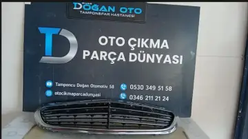 Mercedes Benz W212 Ön Panjur (09-13)