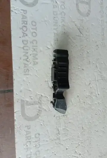Hyundai Sccent Blue Ön Tampon Bağlantı Braketi (11-19)