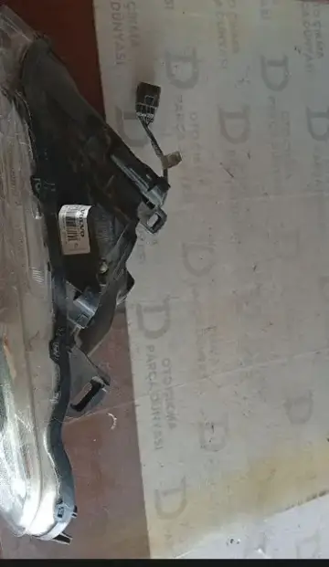 Volvo Xc 60 Sol Far Cam Çatla Orjinal Çıkma (13-17)