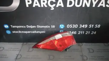Toyota Corolla Sağ Dış Stop 14-18