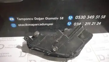 Audi A4 Sağ Far 16-19