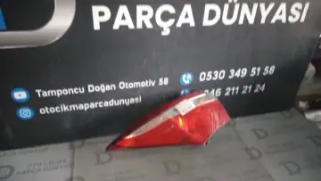 Toyota Corolla Sağ Dış Stop 14-18