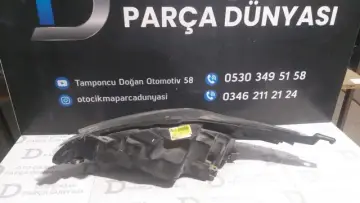 Ford Fiesta Sağ Far
